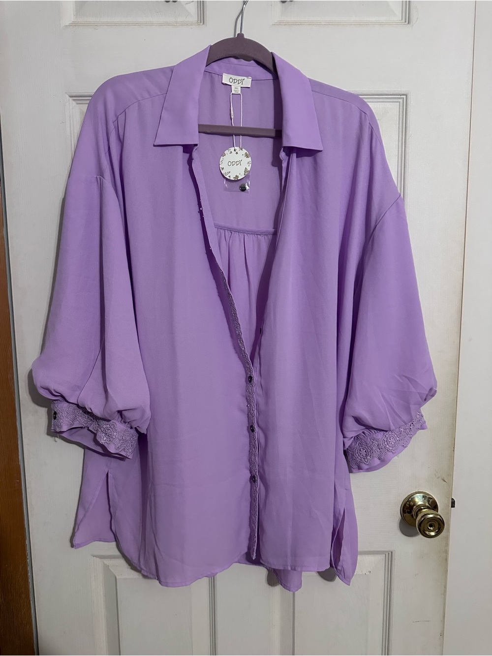ODDY Lavender Button-Front Blouse